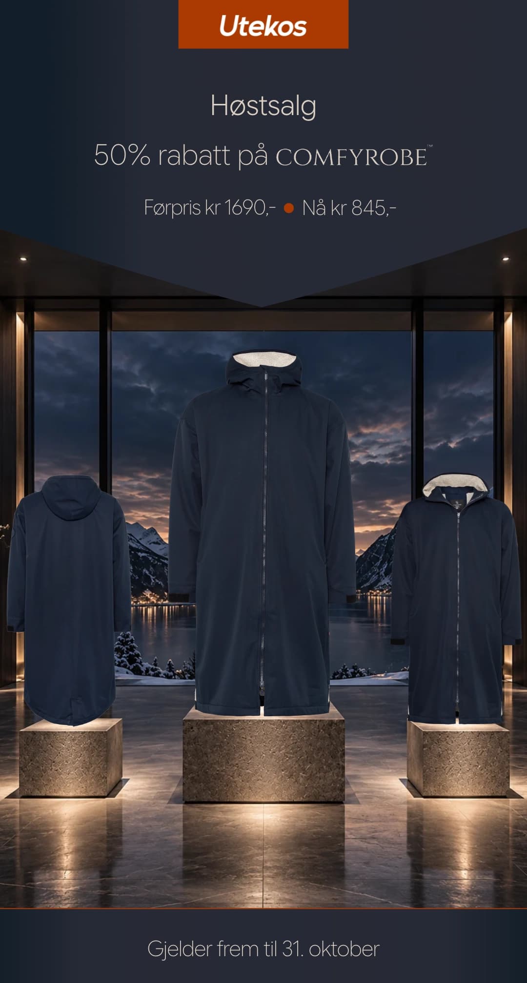 Comfyrobe™ i Fjellnatt, vist forfra og bakfra. Førpris 1690 kr, nå 845 kr. Gjelder frem til 31. oktober.